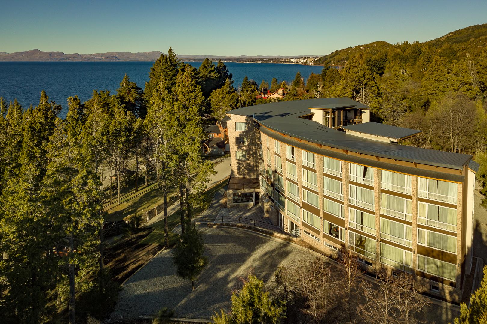 Aguila Mora Suites & Spa San Carlos de Bariloche Exterior photo